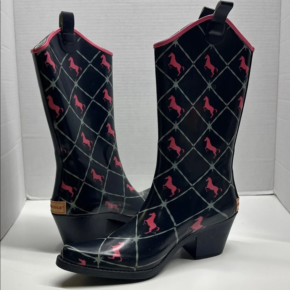 Bit & Bridle Cowboy Rubber Rain Boots Heeled Horse Western Black Pink Women's 7